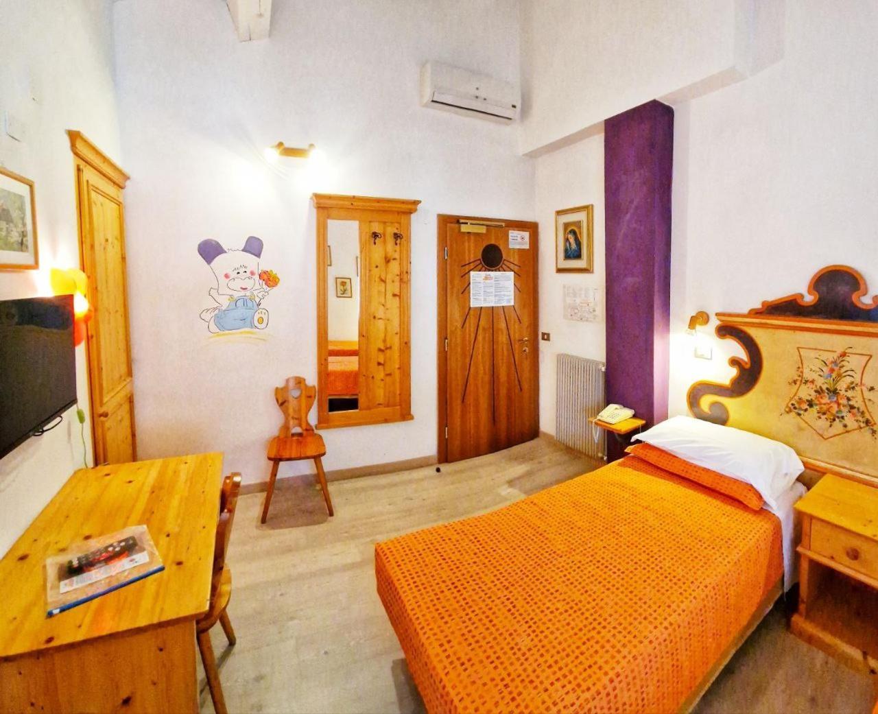 Family Hotel Primavera Levico Terme Eksteriør billede