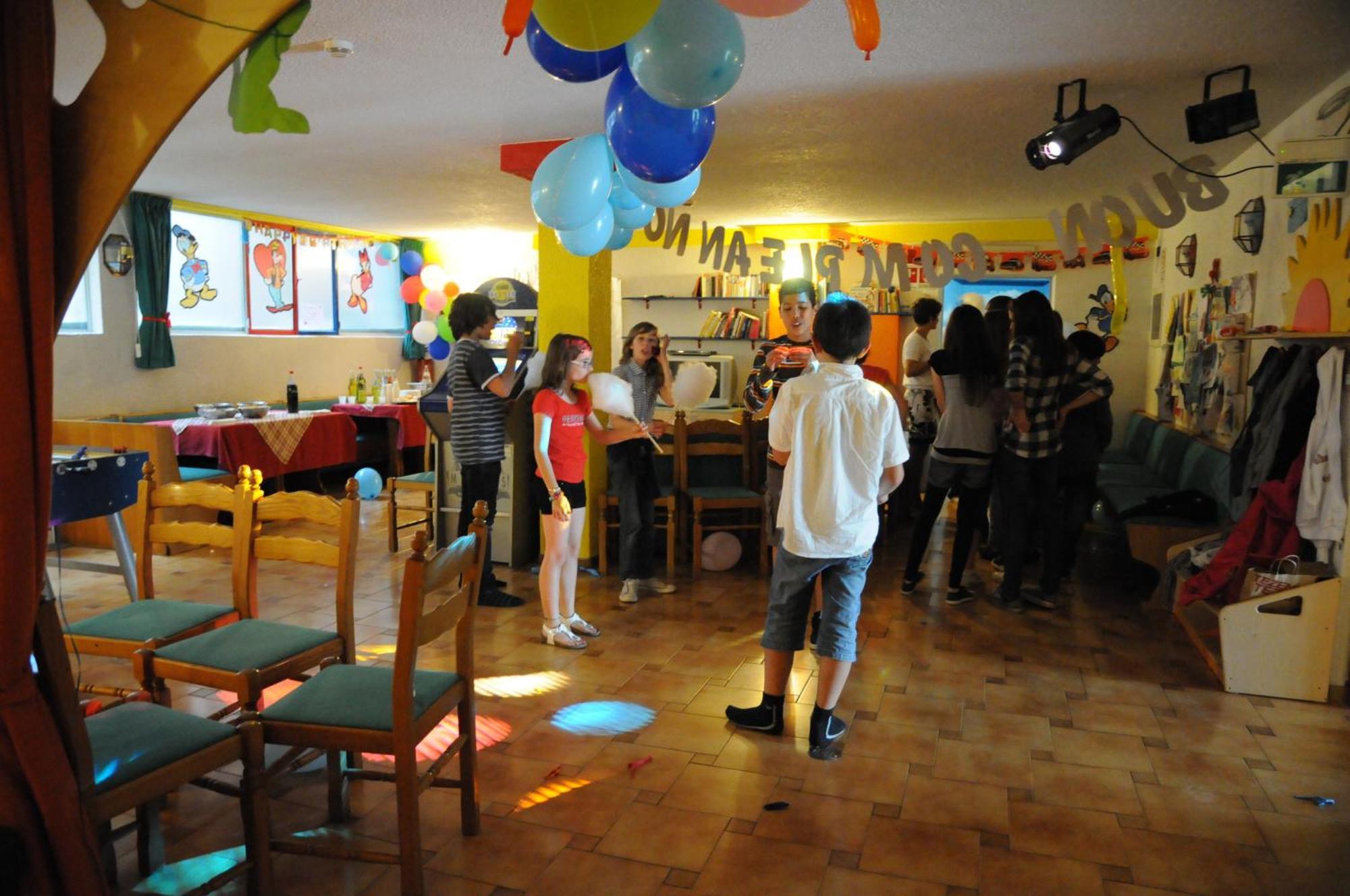 Family Hotel Primavera Levico Terme Eksteriør billede