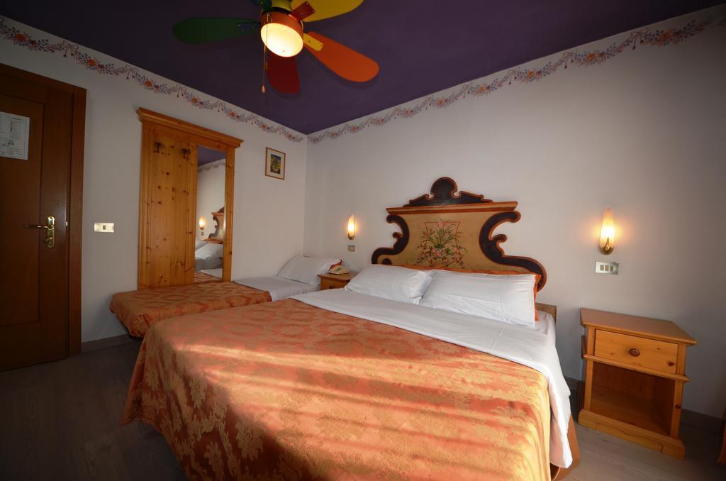 Family Hotel Primavera Levico Terme Eksteriør billede